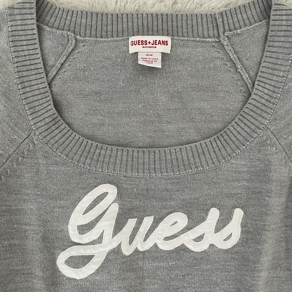 Guess Top - Picture 2 of 4